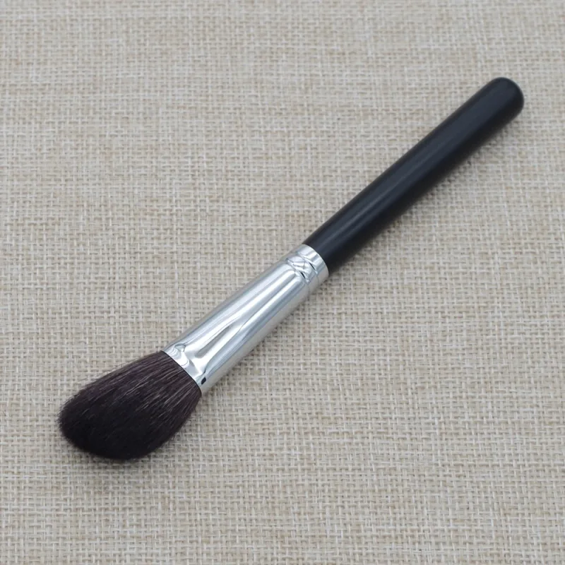K167 Professional Handmade Makeup Brushes Soft Blue Squirrel Goat Hair Angled Contour Sculpting Brush Black Handle Make Up Brush