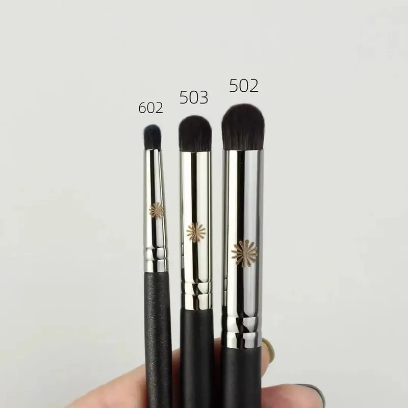 1支圓頭眼影化妝刷眼部圓頂混合化妝刷遮瑕小中大美容工具502 503 602