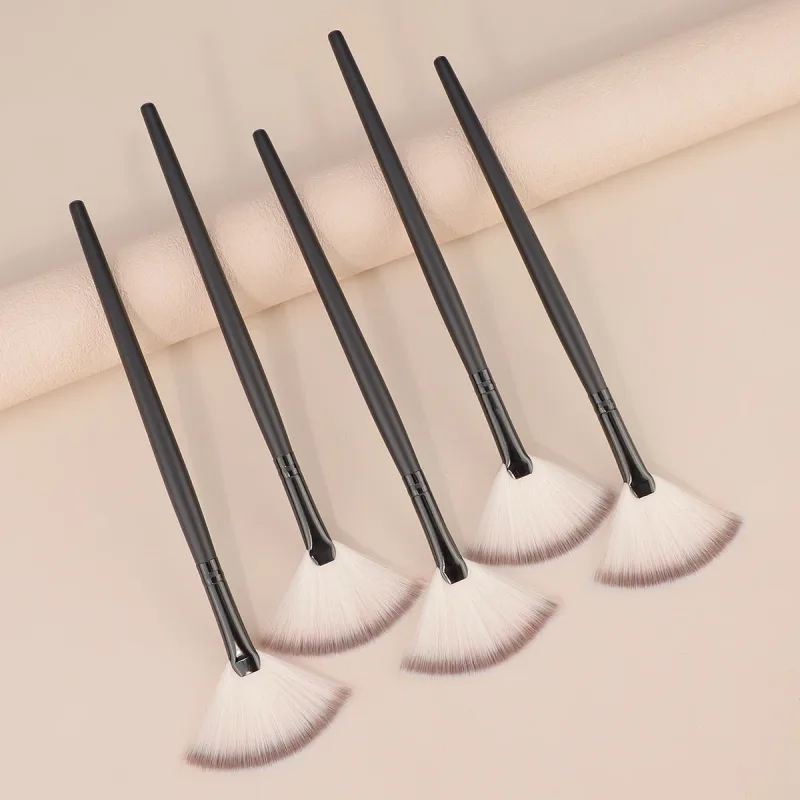 Pincéis de maquiagem artesanais profissionais, macio, cabelo de cabra, pequeno ventilador, iluminador, sombra, cabo de ébano, pincel de maquiagem