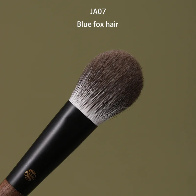 專業手工化妝刷 1 件裝軟松鼠狐狸馬山羊毛扁圓腮紅刷核桃柄化妝刷