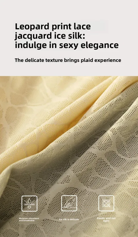 Seamless Jacquard Men Triangle Underwear Ice Silk Thin Breathable Panties Quick Drying Briefs Male Sexy U Bulge Pouch Underpants