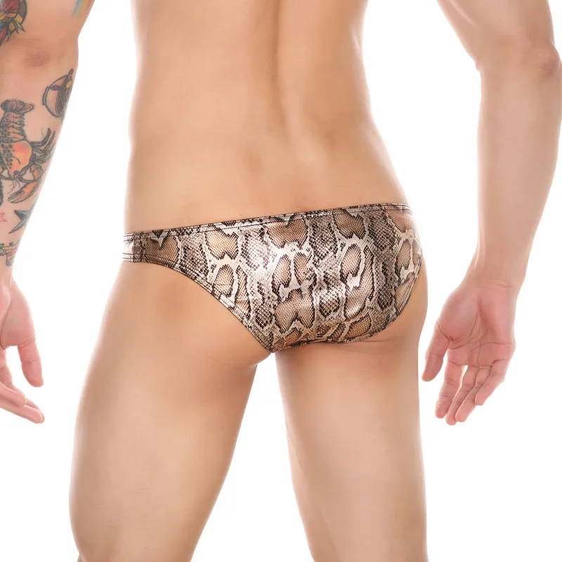 Cuecas masculinas estampadas de pele de cobra com bolsa de protuberância sexy cueca de biquíni confortável da marca WANGJIANG
