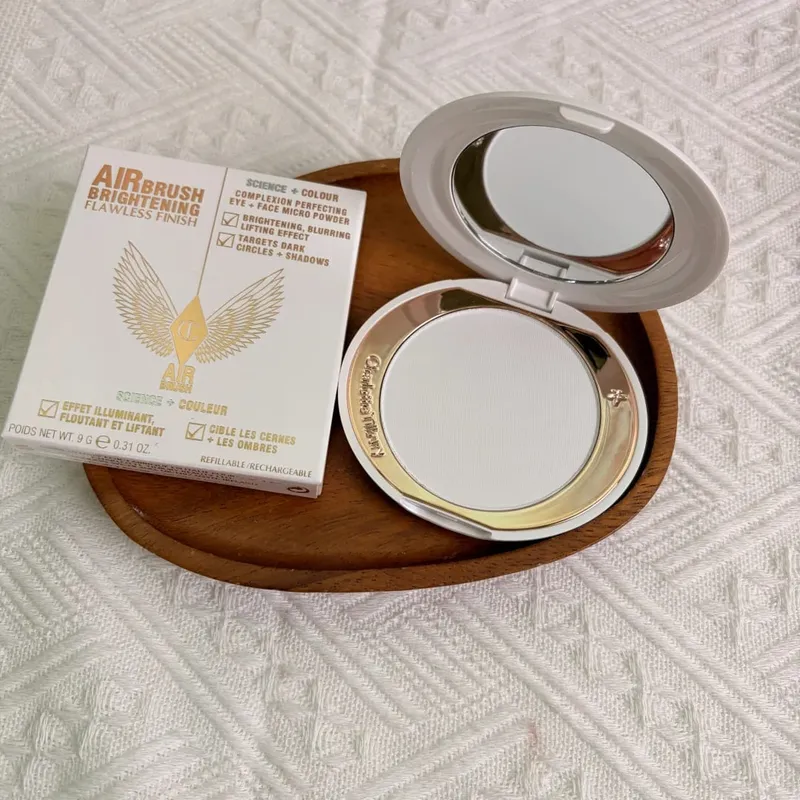 Charlotte Tilbury 噴槍粉模糊毛孔高光提亮持久柔焦發光化妝禮物