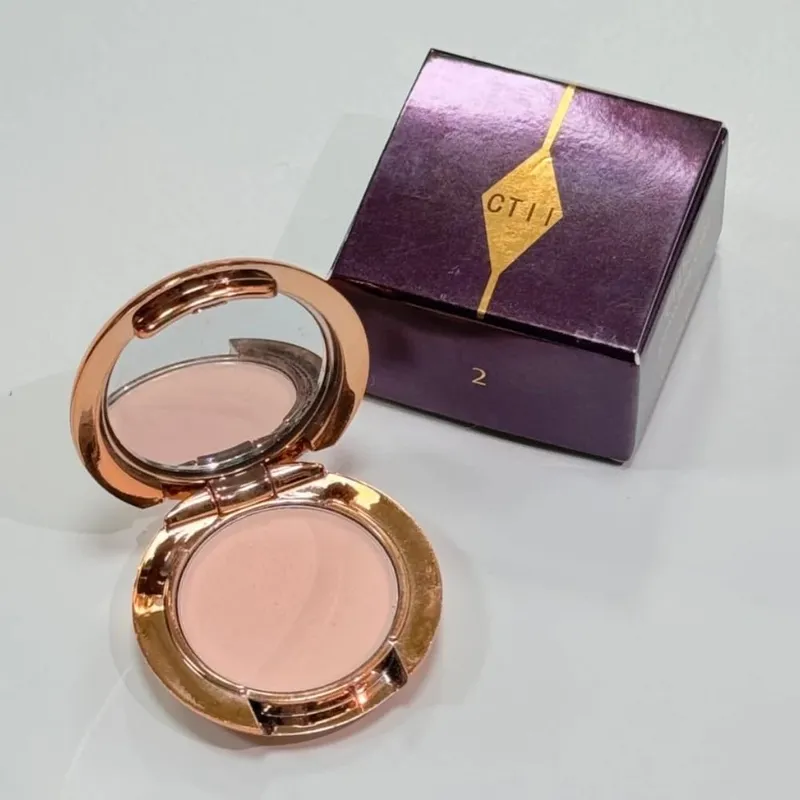 Charlotte Tilbury Airbrush Acabamento impecável Suavização de poros desfocados Maquiagem CT Edição limitada Disco de prata Configuração em pó cosmético — image 10