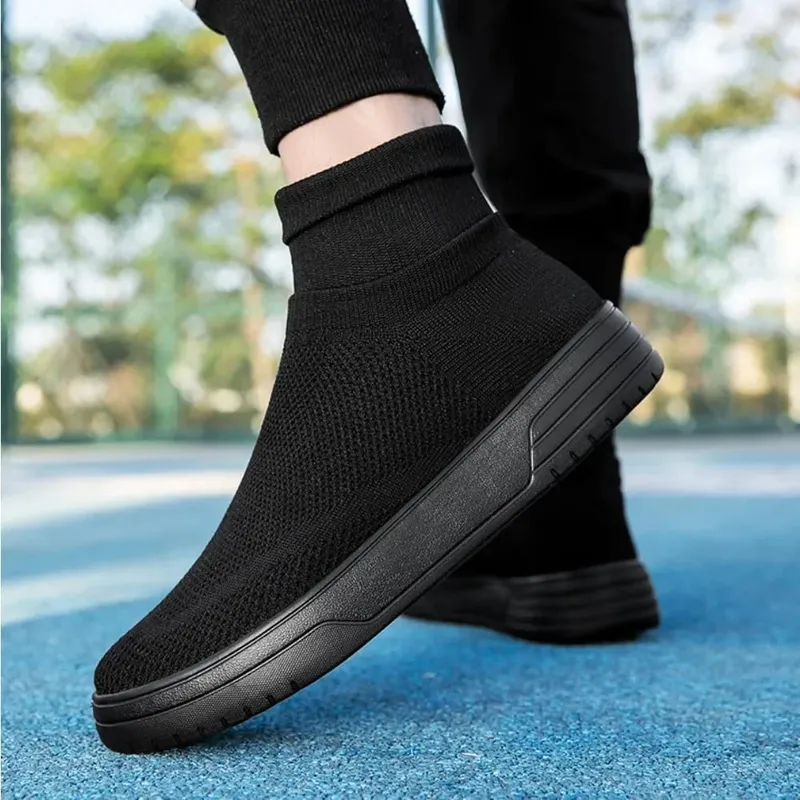 Sock Shoes for Men Spring 2026 New Couple Socks Breathable Mesh High Top Casual Shoes for Men One Foot Thick Soled Sneakers Men