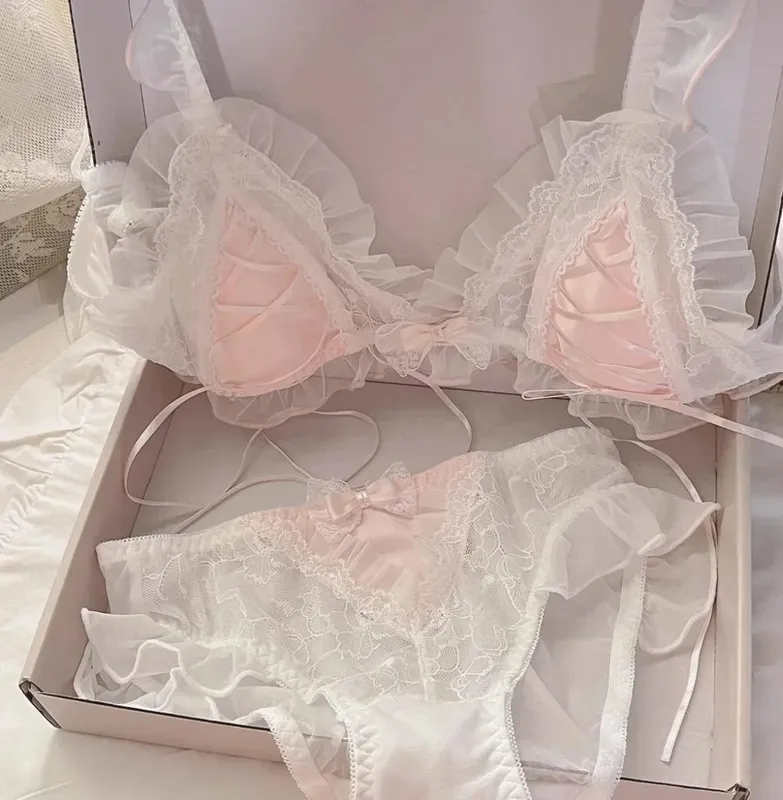 Lolita estilo fino renda triângulo copo conjunto de sutiã para mulher bonito pequeno busto lingerie sexy roupa interior