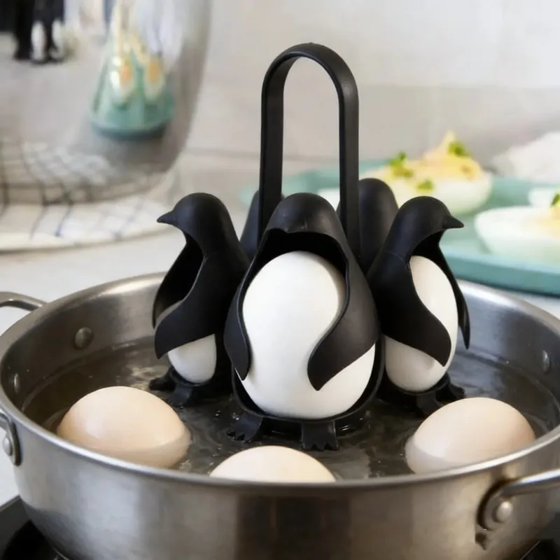 Caldeira de ovo de pinguim bonito para cozinha gadget ovo ferramenta de cozimento rack de vapor de ovo com alça para ferver ovos