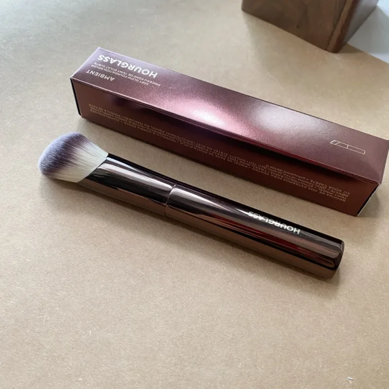 Conjunto de pincéis de maquiagem ambiente ampulheta, 2 peças, base de brilho macio, corretivo, kit de pincéis de maquiagem para acabamento perfeito