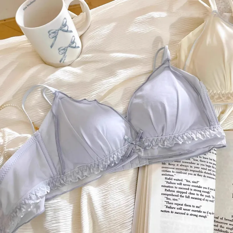 French thin cup girly lingerie no underwire small breast hold up no underwire sweet bra set