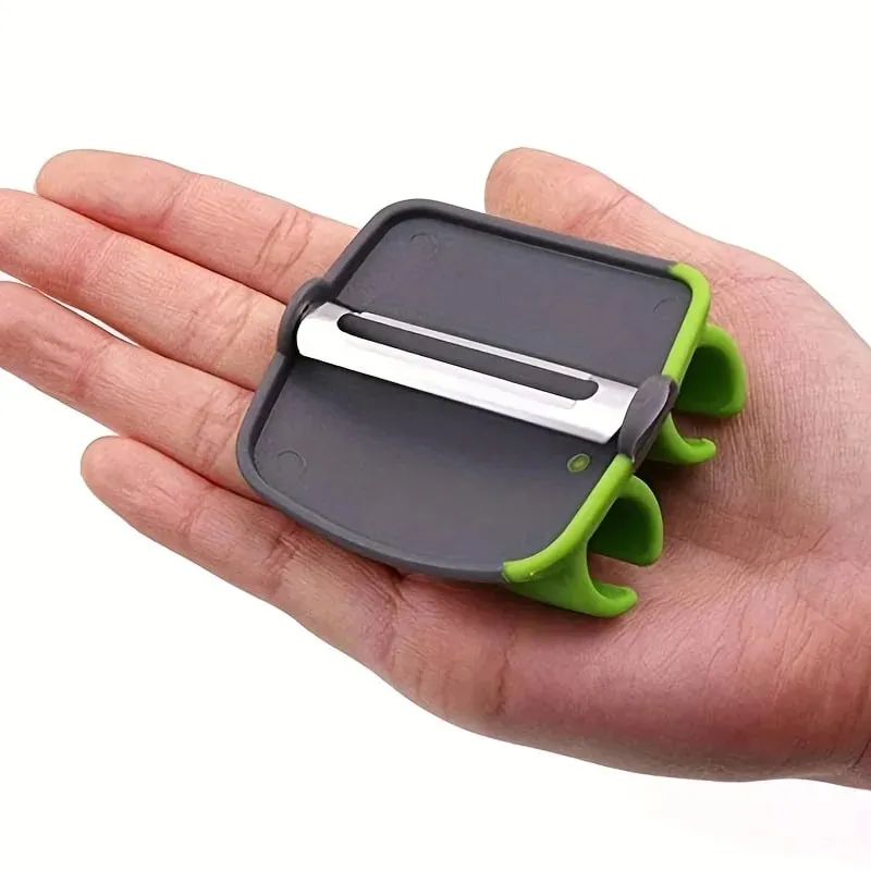 1pc Stainless Steel Handheld Vegetable Peeler with Rubber Finger Grip Comfortable Palm Peeler Suitable for Carrots Etc