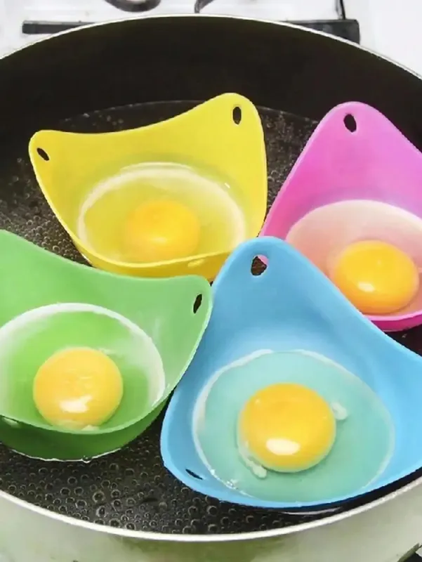 4 pçs em cores aleatórias ovo caldeira molde copo de silicone ovo escalfado copos para microondas fritadeira de ar fogão ovo cozinhar