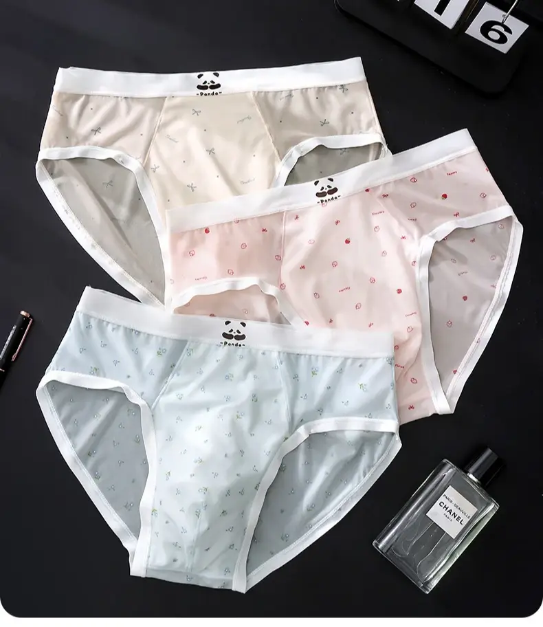 Summer Thin Ice Silk Sexy Men's Underwear Quick Drying Breathable Seamless Male Briefs Panda Cartoon Cute Men's Triangle Pants