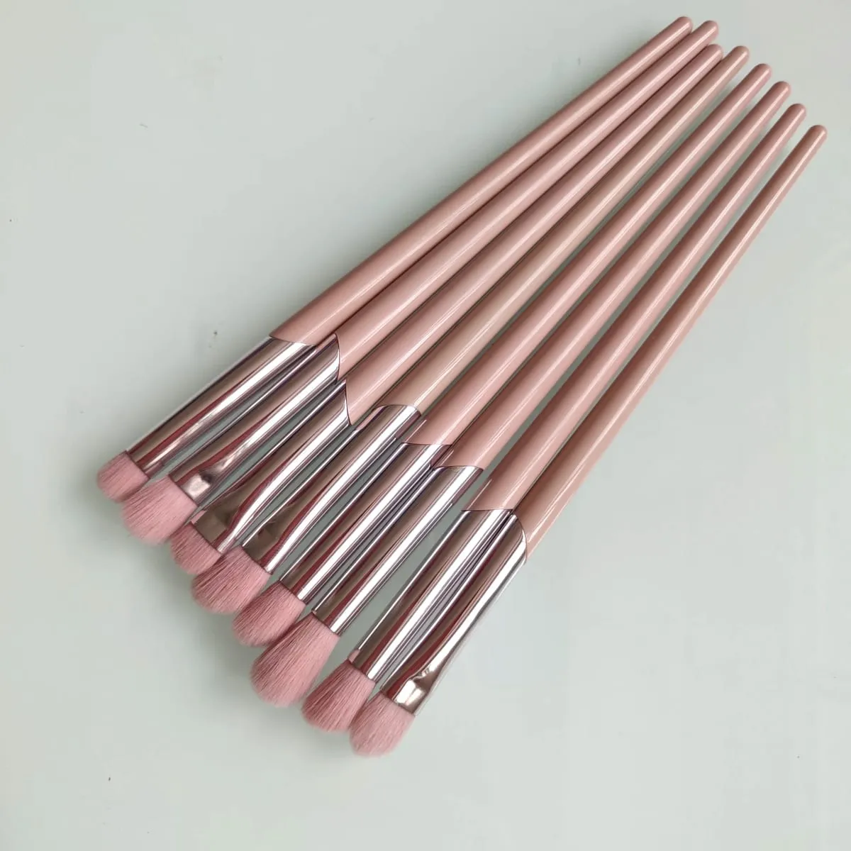 Makeup Brushes Set Full Bodied Foundation Brush 110 Cheek Hugging Highlight 120 Eyeshadow 15pcs Cosmetic Brush Kit