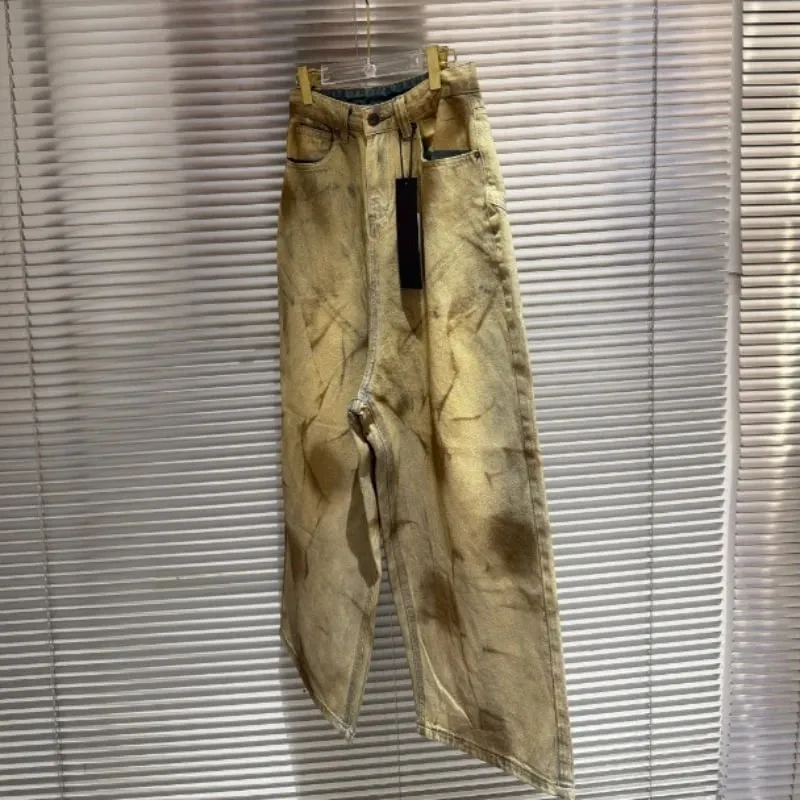 Latui Atelier 高品質 ROSE 染色和做舊刺繡牛仔褲，喇叭褲管設計牛仔褲