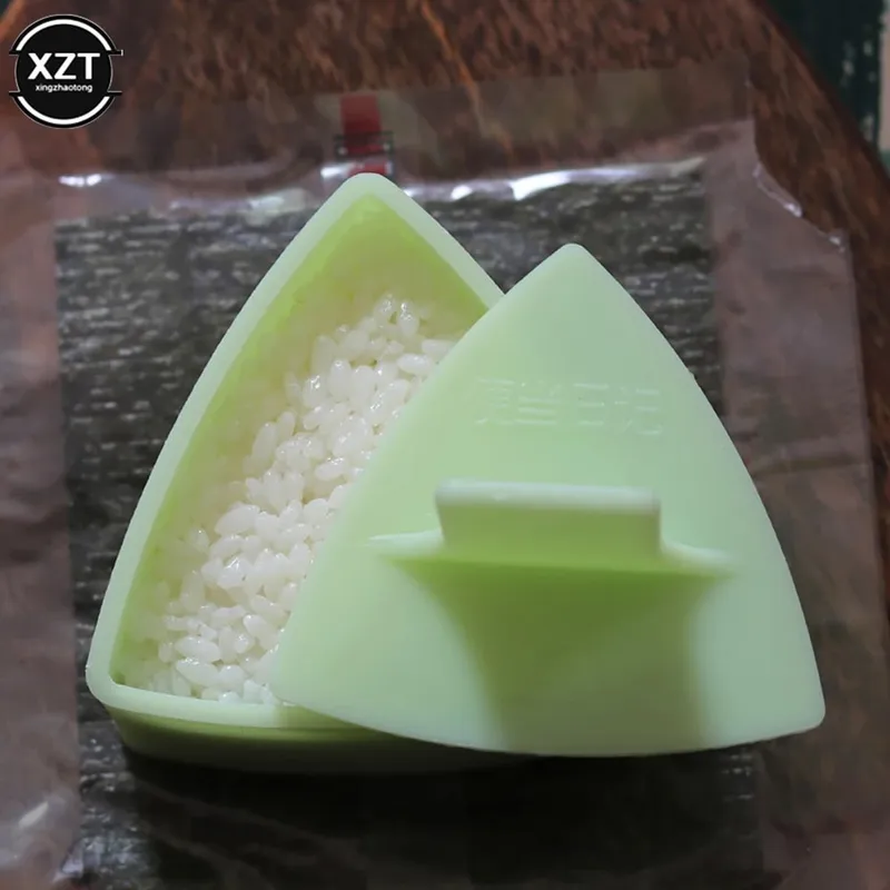 Criativo novo diy sushi molde onigiri arroz bola imprensa de alimentos triangular fabricante de sushi molde kit japonês cozinha bento acessórios