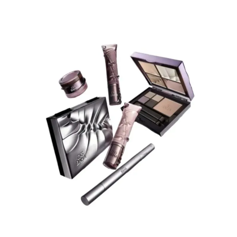 Full Face Makeup Set Lip Gloss Lip Mud All-in-One Palette Dual-Use Blush & Pendant Beauty Collection 4pcs Make Up Kits