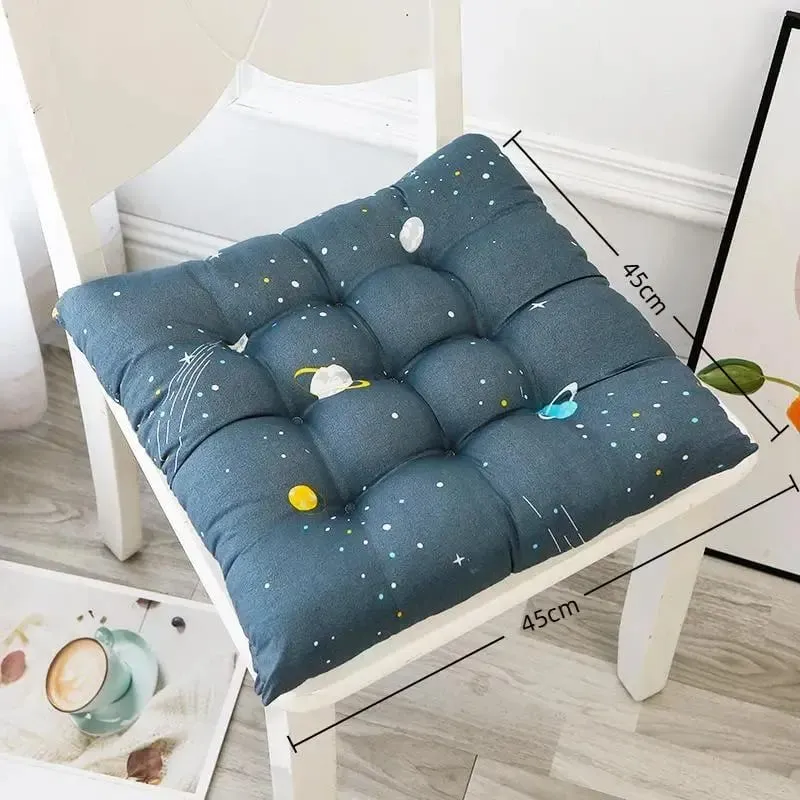 Almofada de assento quadrada acolchoada grossa não deformável com estampas fofas de desenhos animados com laços fixos para sentar por muito tempo