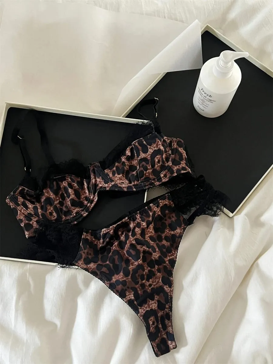 Conjunto de roupa íntima francesa leopardo sexy anel de aço renda triângulo copo sutiã breve ternos moda vintage push up lingerie ins bodycon