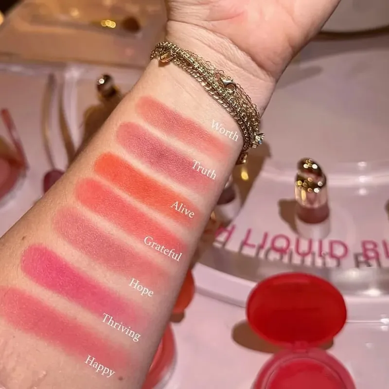 Creme de beleza raro blush fofo purê de batata textura aplicação suave cria brilho natural fresco nas bochechas
