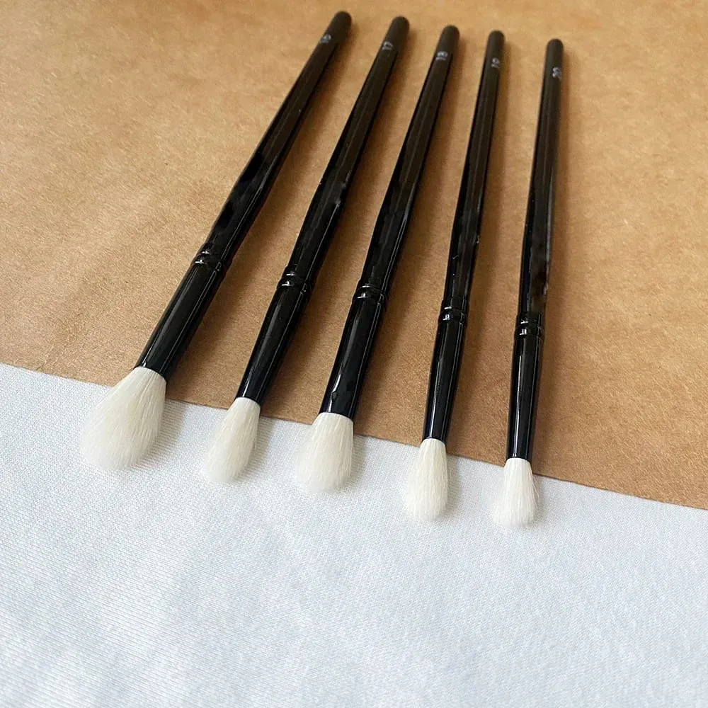 WG Eye Shadow Brushes Eye Crease Blending Nose Contouring Makeup Brush Cosmetic Tools with Natural Goat Hair