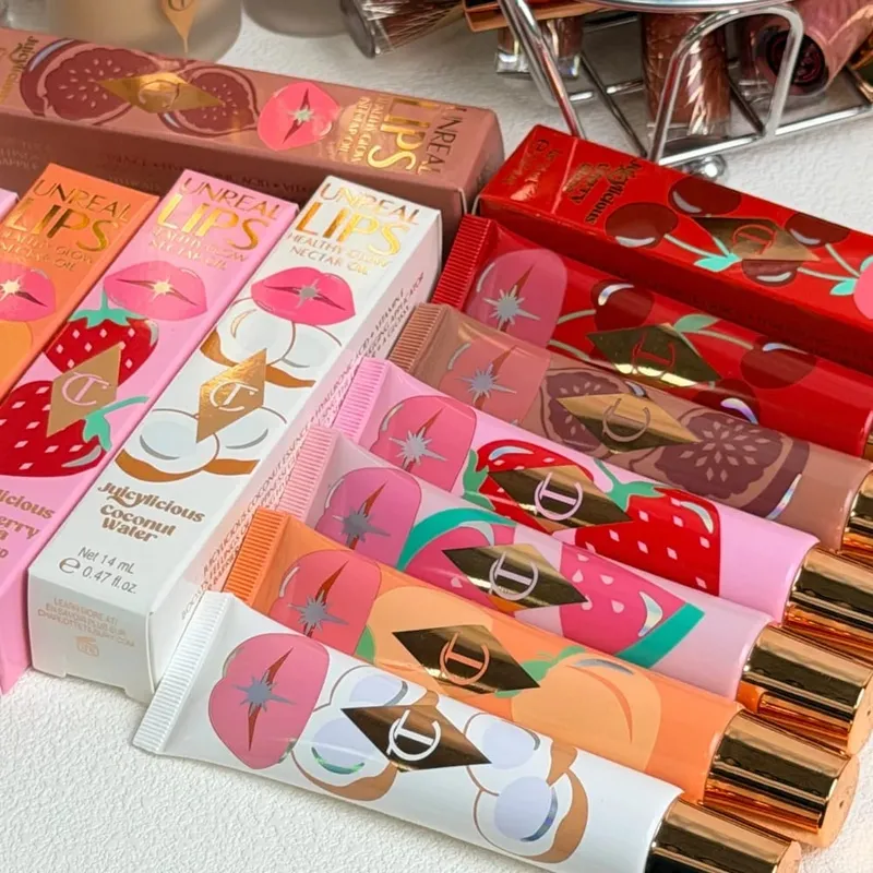 Charlotte Tilbury 霧面定妝粉餅 4 色粉底液好萊塢無瑕濾鏡 CT 化妝包禮品化妝品 — image 5