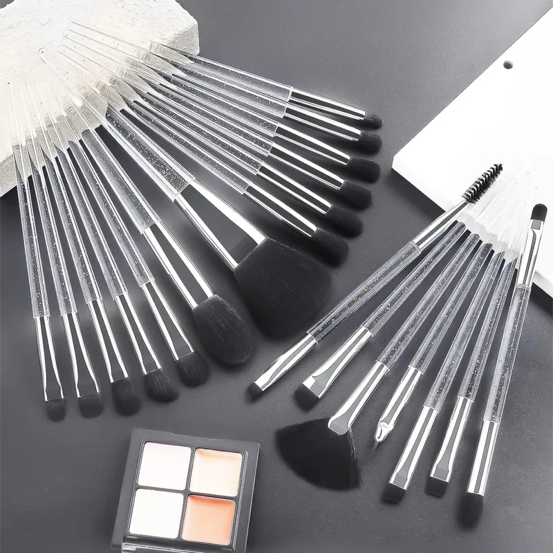 37PCS Conjunto de ferramentas de maquiagem 20 pincéis + esponjas Puffs Ferramenta de limpeza modelador de cílios para rosto inteiro