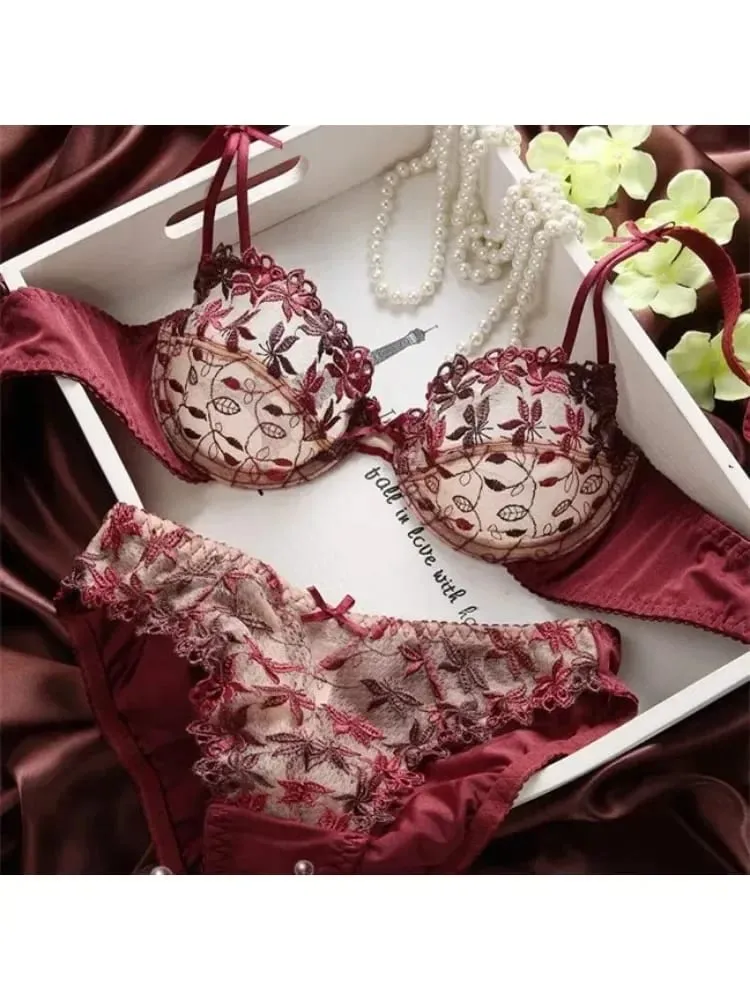 Estilo vitoriano plus size conjunto de sutiã de renda vermelha sexy underwire suporte para seios grandes feminino elegante lingerie arco design