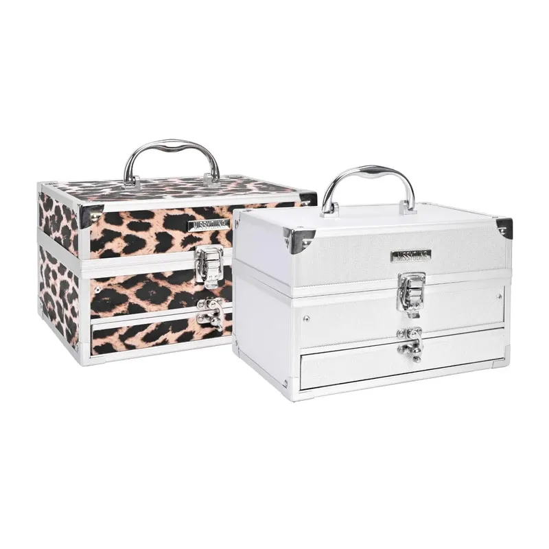 Women's Makeup Set Gift Box Portable Multifunctional Cosmetics Set Eyeshadow Palette Set Lip Tint Lip Liner Lipstick Combination
