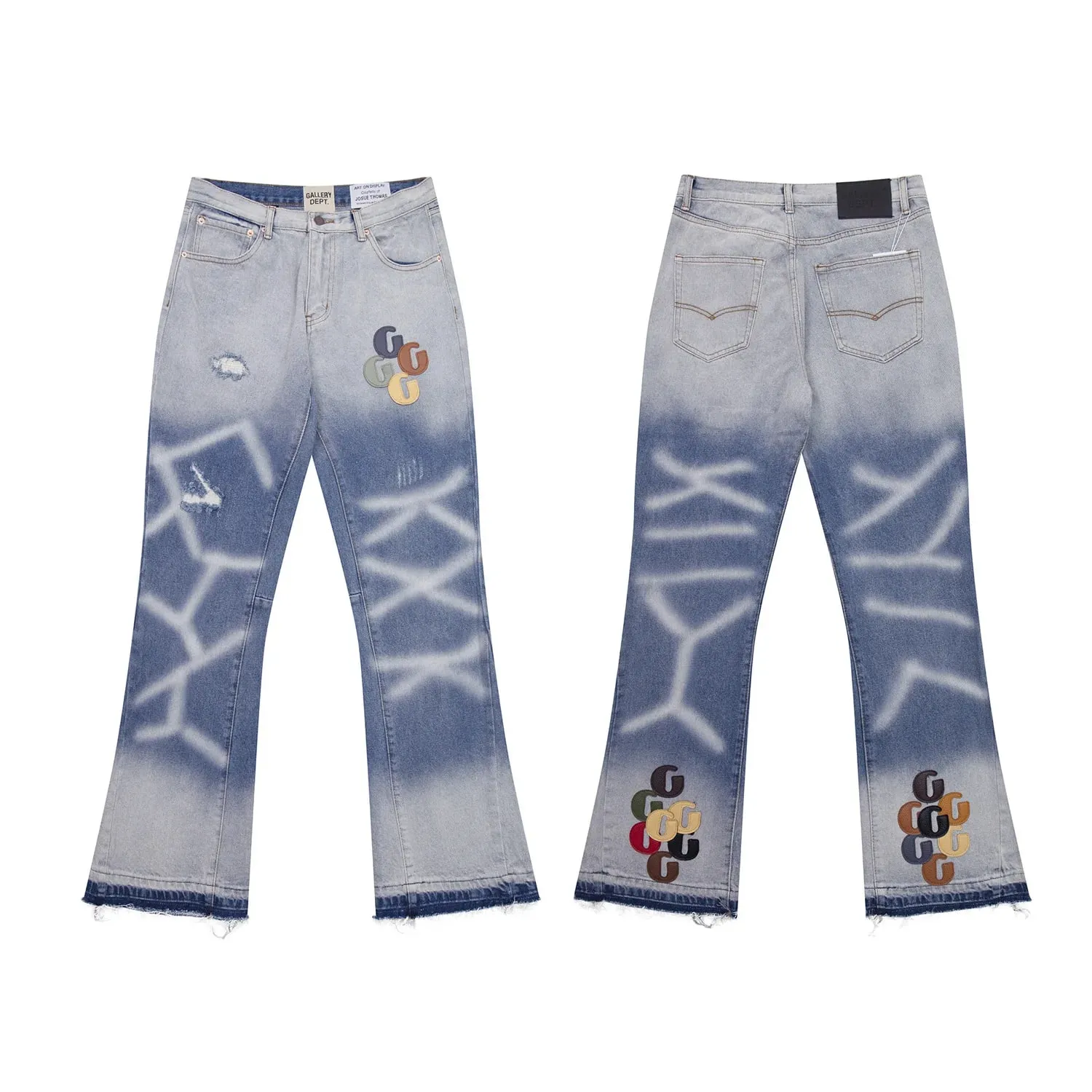 Calça jeans boca de sino lavada e gasta com patchwork