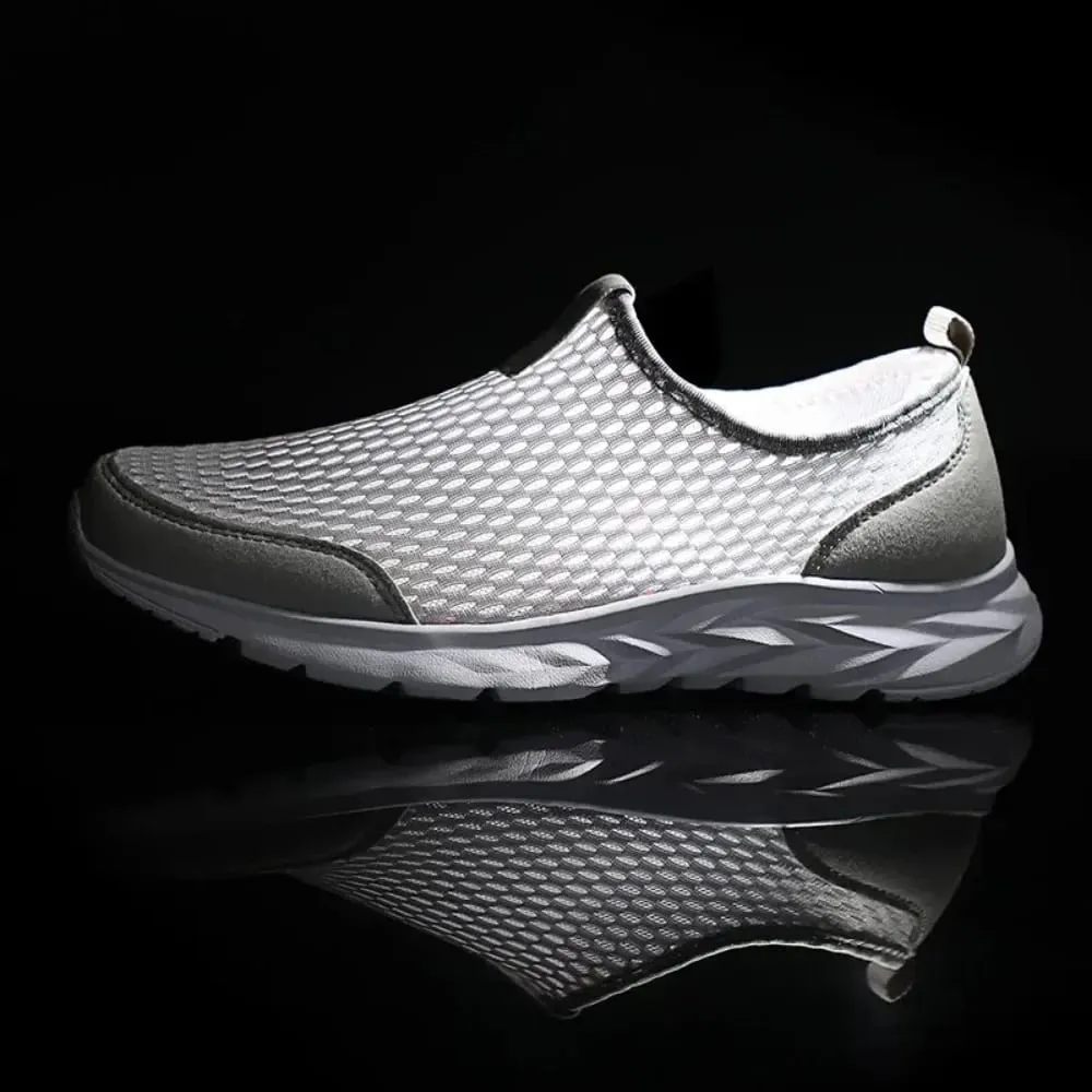2026 nuove scarpe da uomo mocassini leggeri da passeggio traspiranti estivi comodi scarpe Casual da uomo Sneakers Zapatillas Hombre Plus