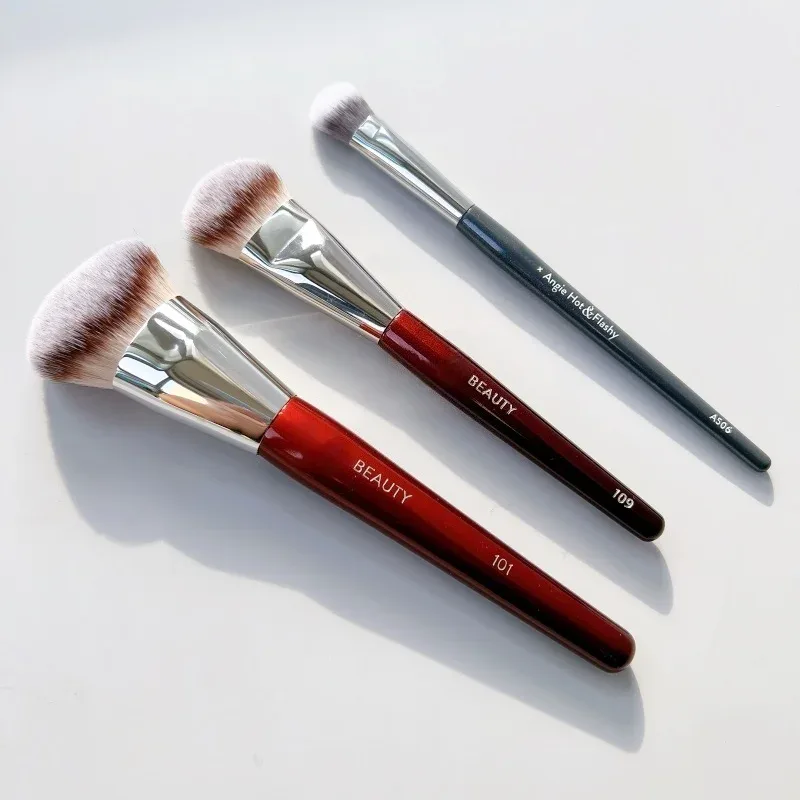Conjunto de pincéis de maquiagem impecável, pacote de pincéis de maquiagem a506 109 101, corretivo, base contornada, mini pincéis de base, kit essencial