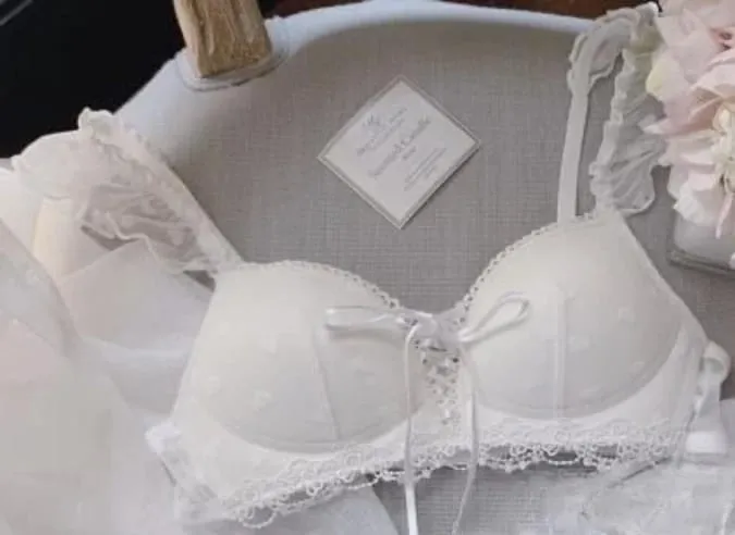 Bonito estilo alemão conjunto bralette sem fio rendas sutiã de treinamento para adolescentes doce primeiro sutiã para peito pequeno confortável meninas lingerie