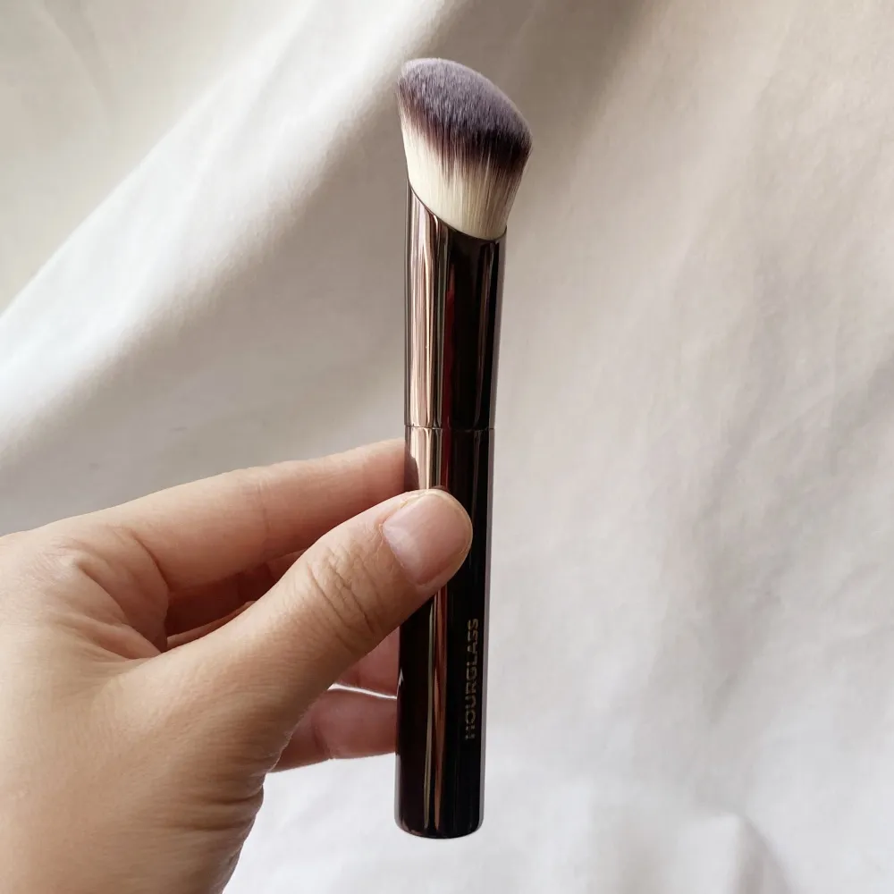 Conjunto de pincéis de maquiagem ambiente ampulheta, 2 peças, base de brilho macio, corretivo, kit de pincéis de maquiagem para acabamento perfeito
