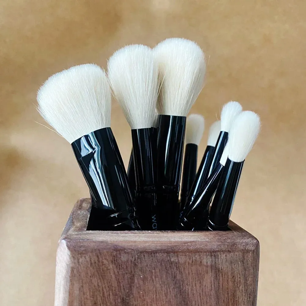 WG Eye Shadow Brushes Eye Crease Blending Nose Contouring Makeup Brush Cosmetic Tools with Natural Goat Hair