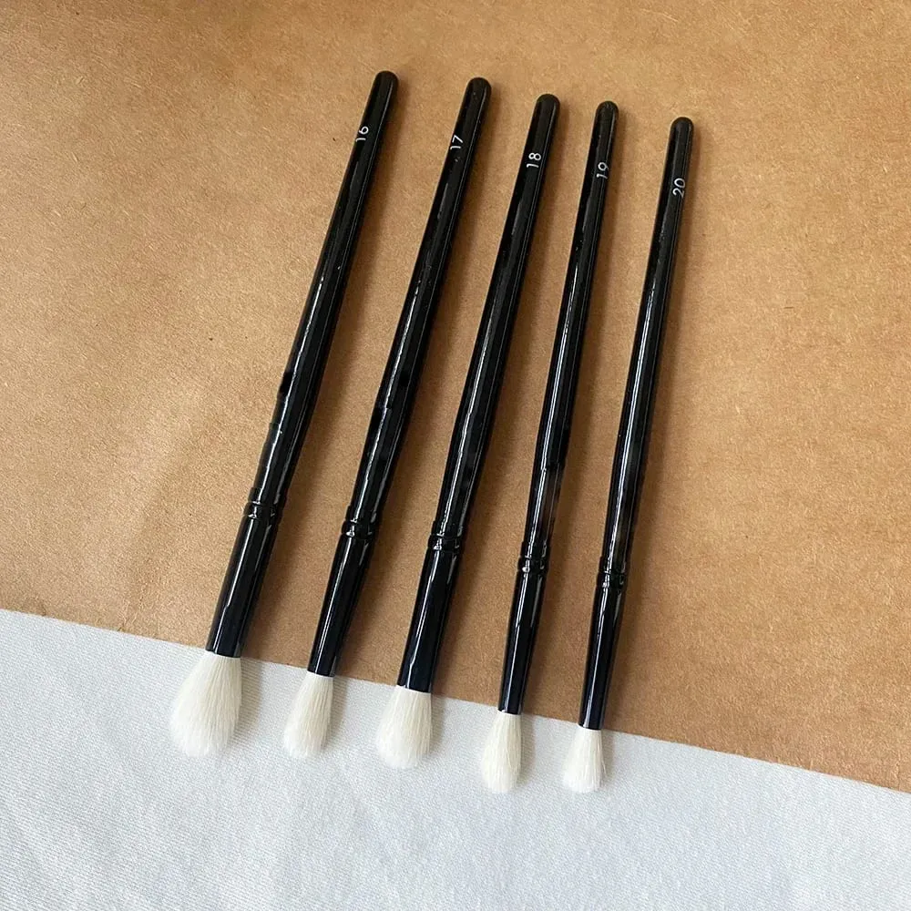 WG Eye Shadow Brushes Eye Crease Blending Nose Contouring Makeup Brush Cosmetic Tools with Natural Goat Hair