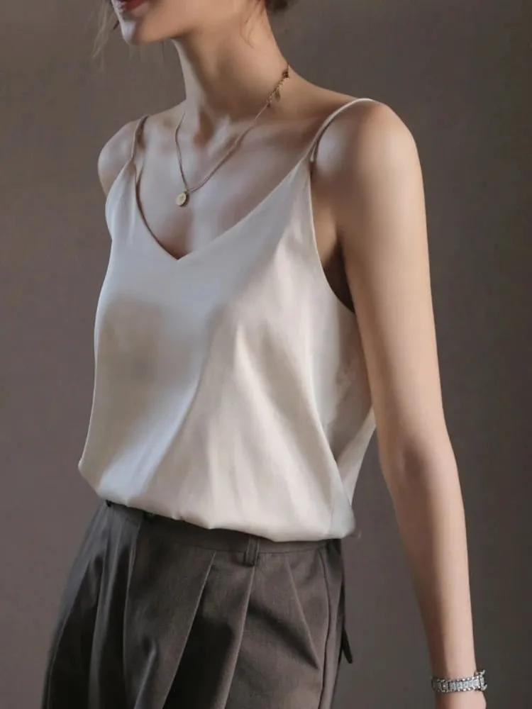 Mulheres Halter V Neck Básico Branco Cami Spaghetti Strap Top Sem Mangas Cetim De Seda 2026 Regatas Femininas Camisola De Verão