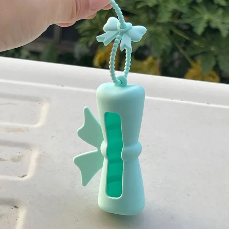 Novo arco doce forma de amendoim silicone batom capa chaveiros cor sólida saco de armazenamento batom leve titular bálsamo labial