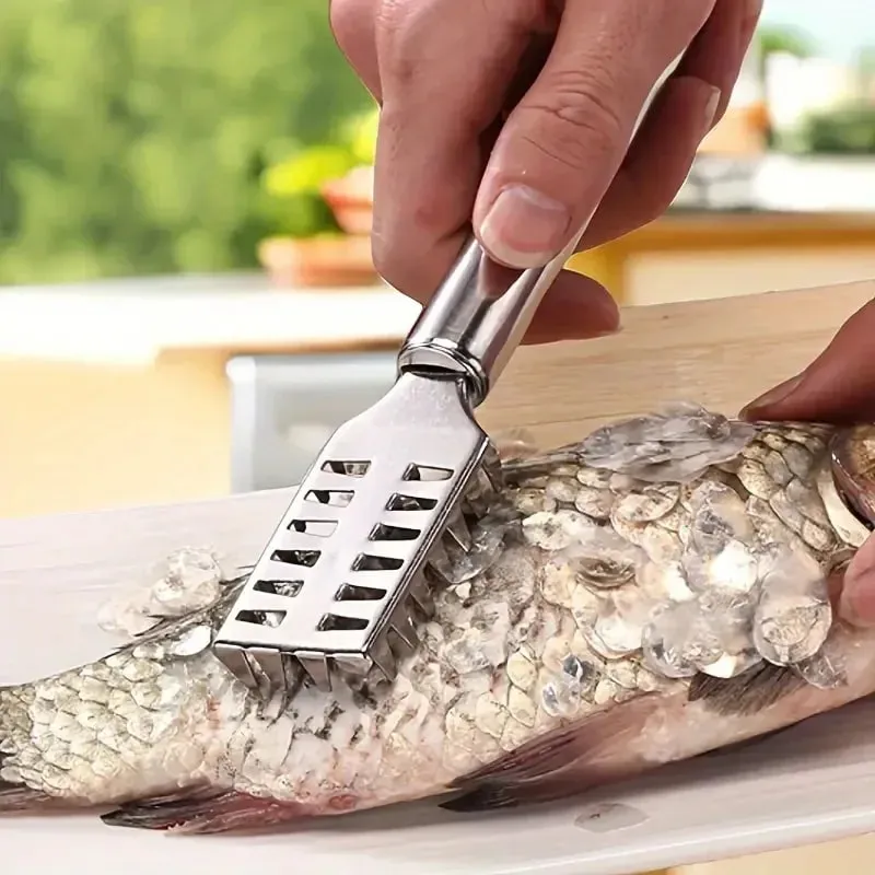 Fish Scaler Stainless Steel Premium Fish Scale Remover Integrated Casting Duty Sawtooth Fish Descaler Tool Fishes Scaler Tool