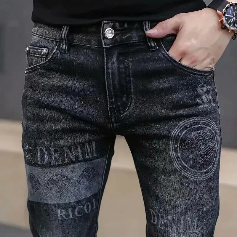 High End Elegante Clássico Distintivo Impresso Preto Stretch Denim Jeans para Homens de Alta Qualidade Slim Fit Stretch Calças Jeans de Luxo