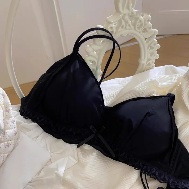 French thin cup girly lingerie no underwire small breast hold up no underwire sweet bra set