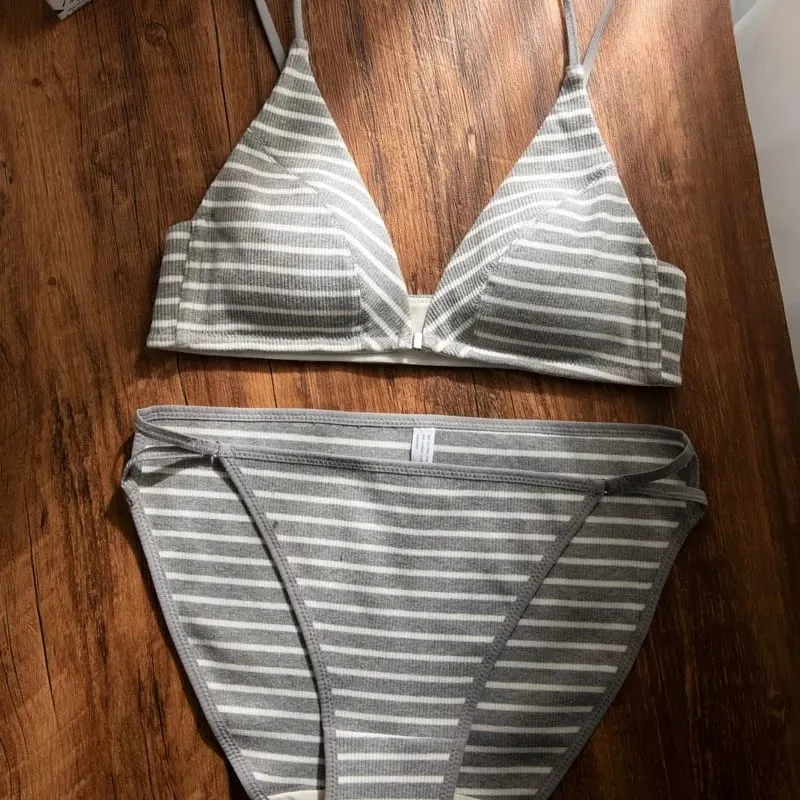 Presságio conjunto de sutiã de fechamento frontal verão fino cinta de espaguete sexy triângulo copo sem costas conjunto de lingerie 32-38 tamanho