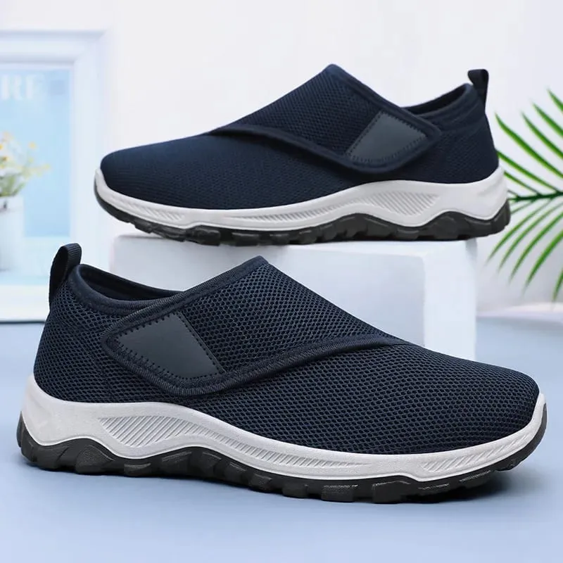 Tênis casuais masculinos macios e confortáveis ​​sapatos masculinos gancho-loop ajustável pés largos andando ao ar livre sapatos esportivos antiderrapantes