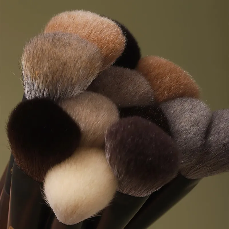 Professional Handmade Makeup Brushes 1PC Squirrel Fox Horse Goat Hair Angled Contour Brush Walnut Handle Make Up Brush