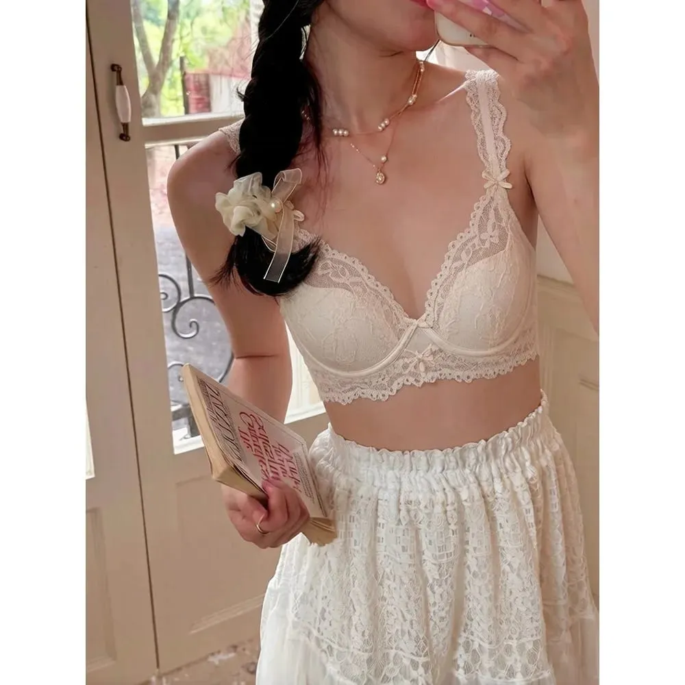 French Flutter Sleeve Lace Women Bra Set Soft Underwire Thin Breathable Sexy Minimizer Beauty Back Lingerie 32‑38 AB