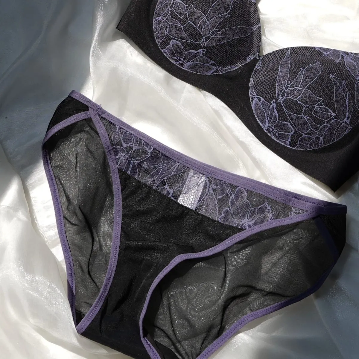 Conjunto de lingerie invisível sem costura feminina sem fio copo fino conforto respirável sutiã reunido calcinha 2 peças conjunto de roupa interior