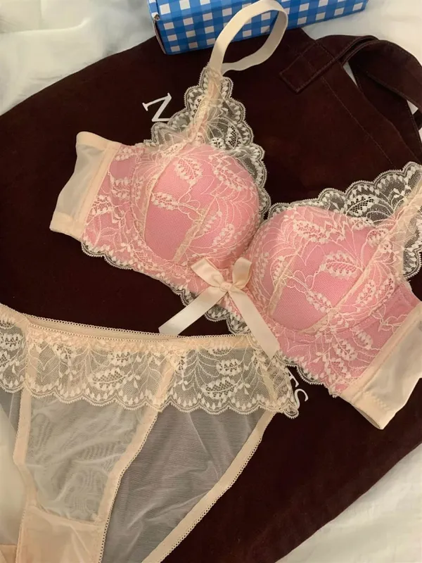 Venda quente sutiã de renda sem fio feminino pequeno busto grosso acolchoado push up elevador anti sag suporte lateral lingerie sexy 32-38 ab