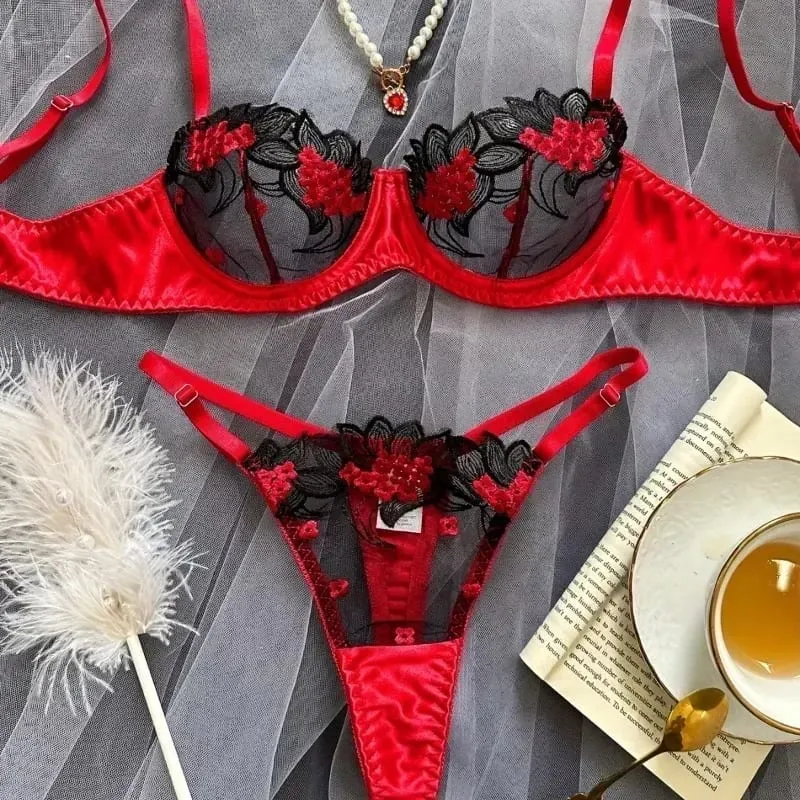 2-piece women's black comfortable lightweight semi transparent lingerie set Fancy Lingerie Floral Lace Bra Set Luxury Underwear