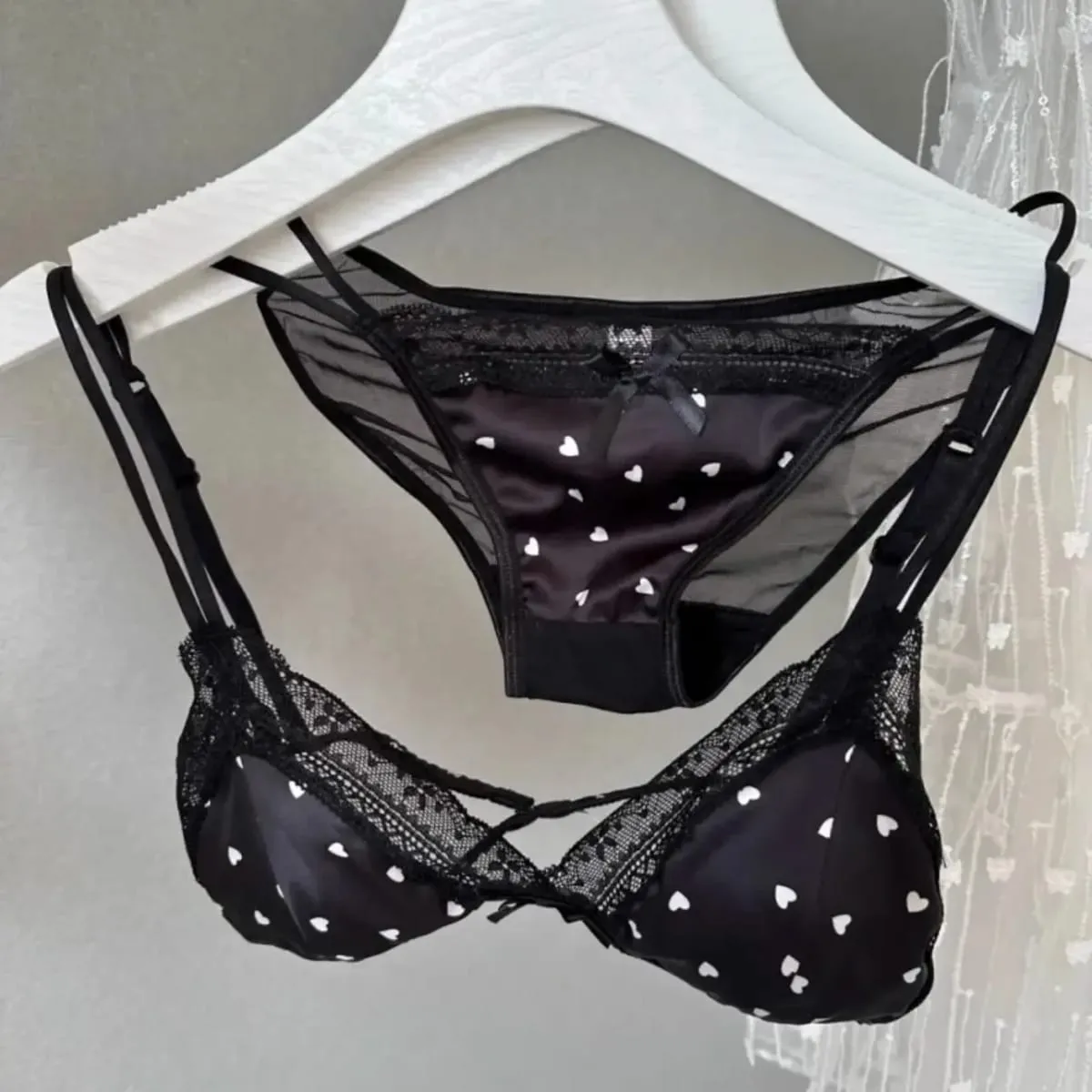 French Satin Lace Triangle Bra Set Wireless Thin Cup Small Bust Push Up Lingerie Side Support Anti Sag Sexy Women Underwear S-XL