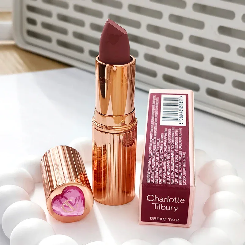 Charlotte Jelly Lip Gloss Alto Brilho Hidratante Volumizante Vitamina E para Uso Diário Gloss Bálsamo Natural Tilbury Cosméticos