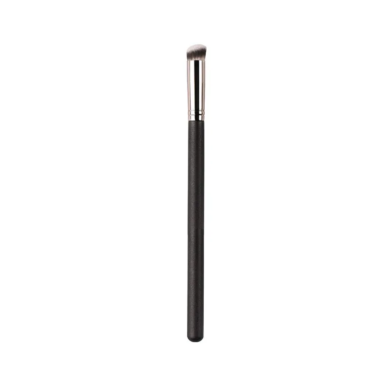 1 piece Angled Concealer Makeup brushes M270s Small partial Liquid Foundation Cream Make up brush Beauty Tools Cosmetics